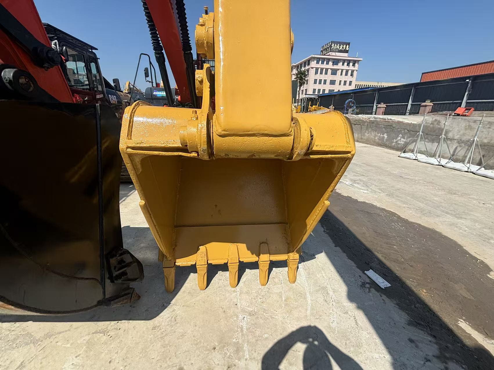 Used Cat 320B Hydraulic Crawler Excavator