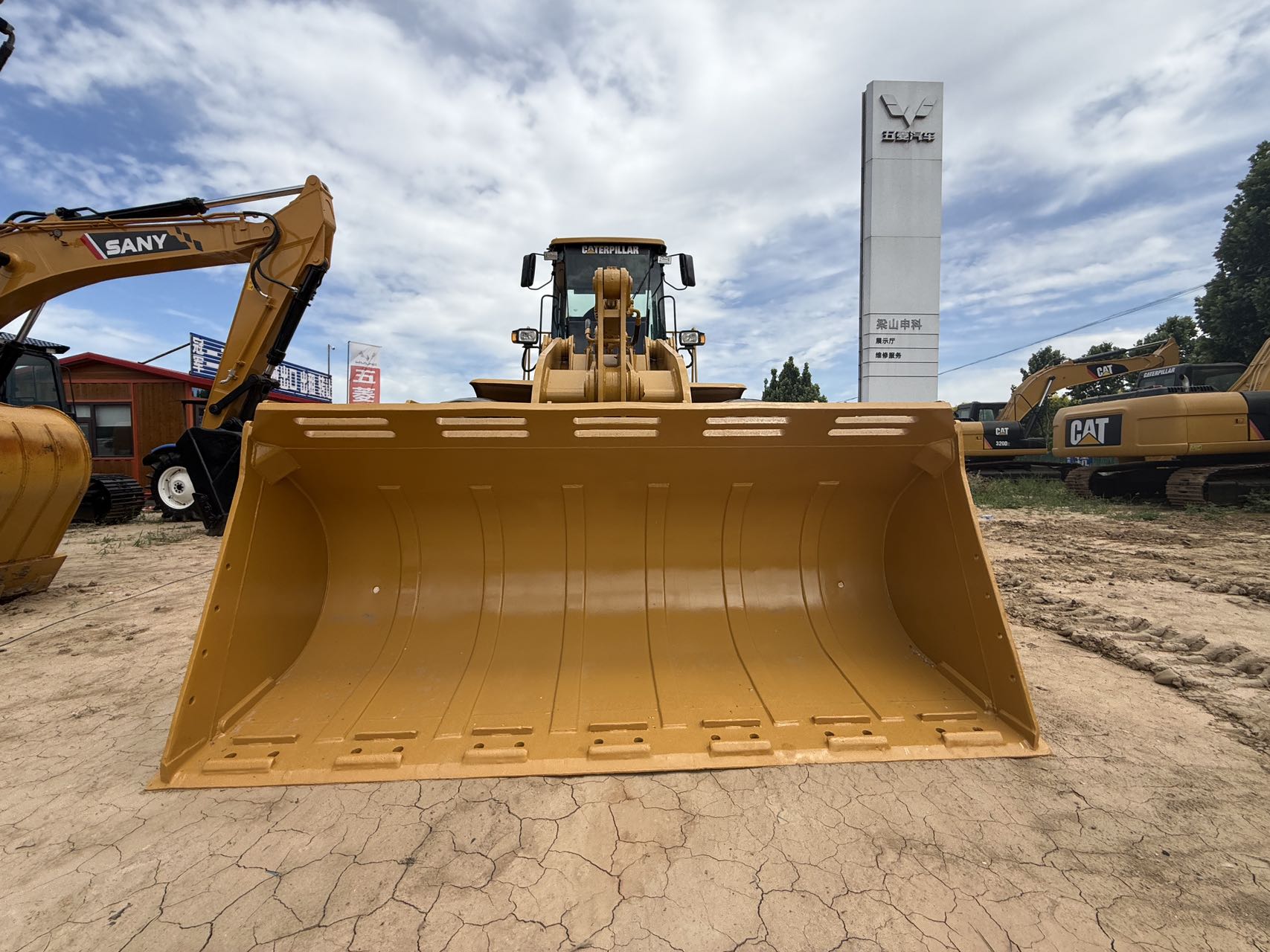 Used Cat 966 Wheel Loader