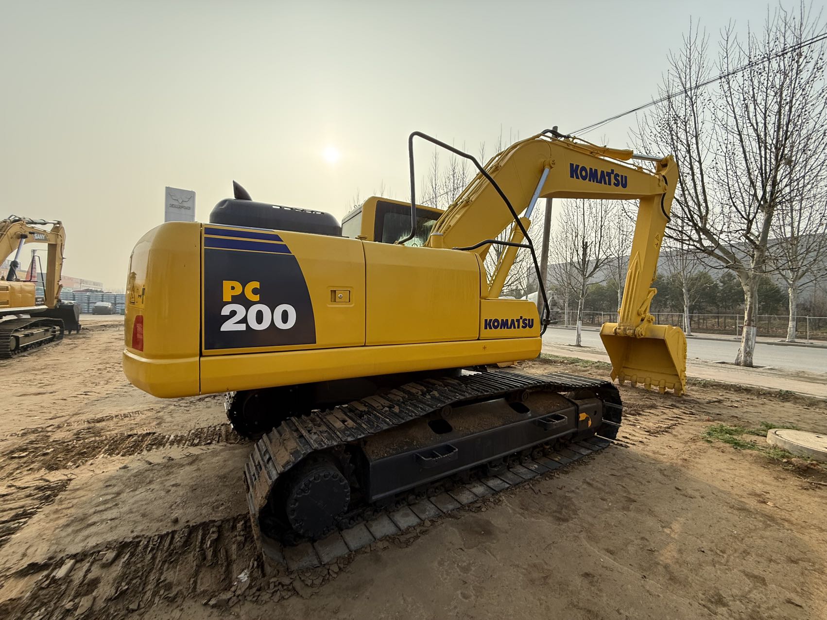 Used Komatsu PC200-8 Hydraulic Crawler Excavator