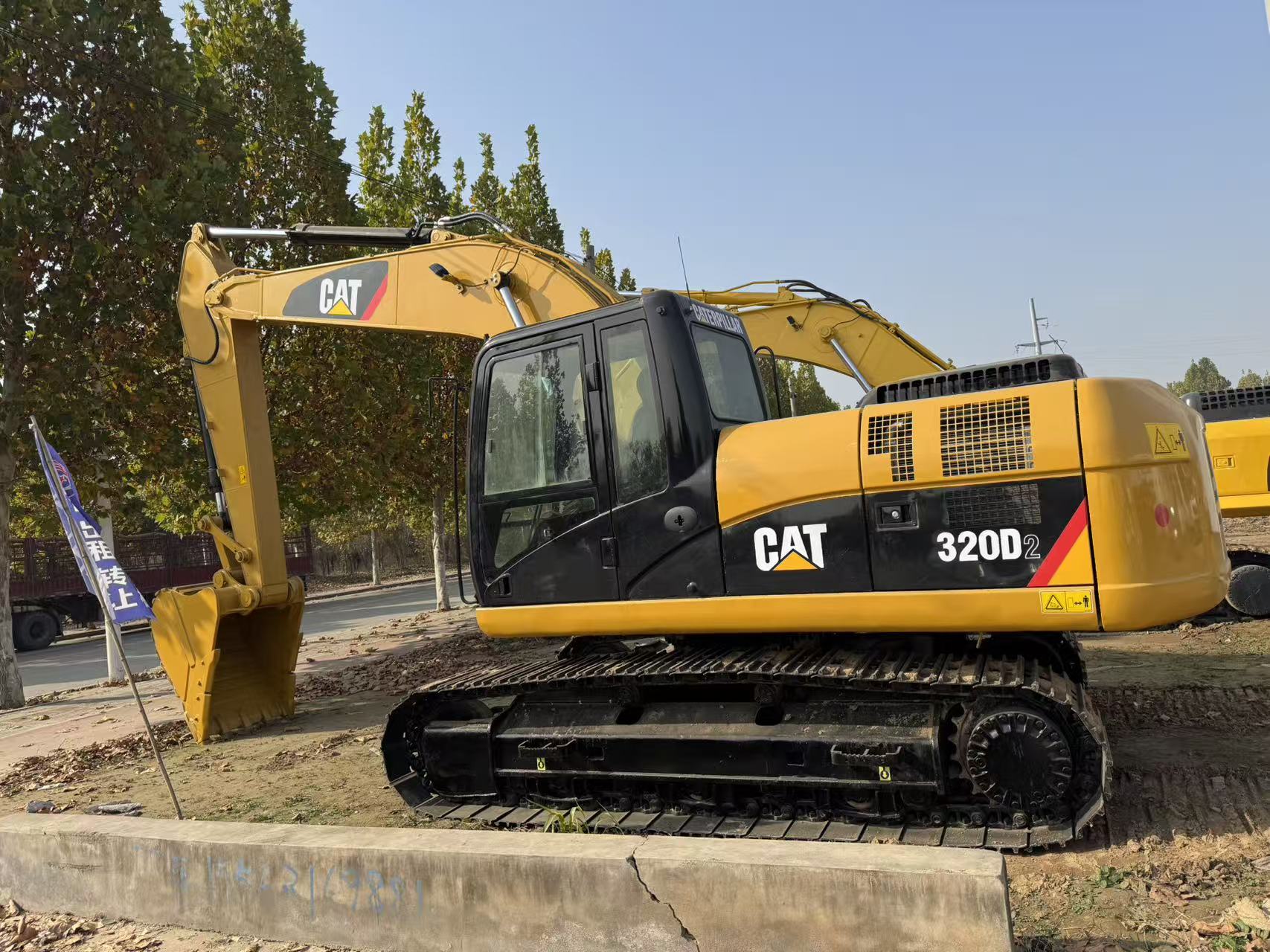 Used Cat 320D Hydraulic Crawler Excavator