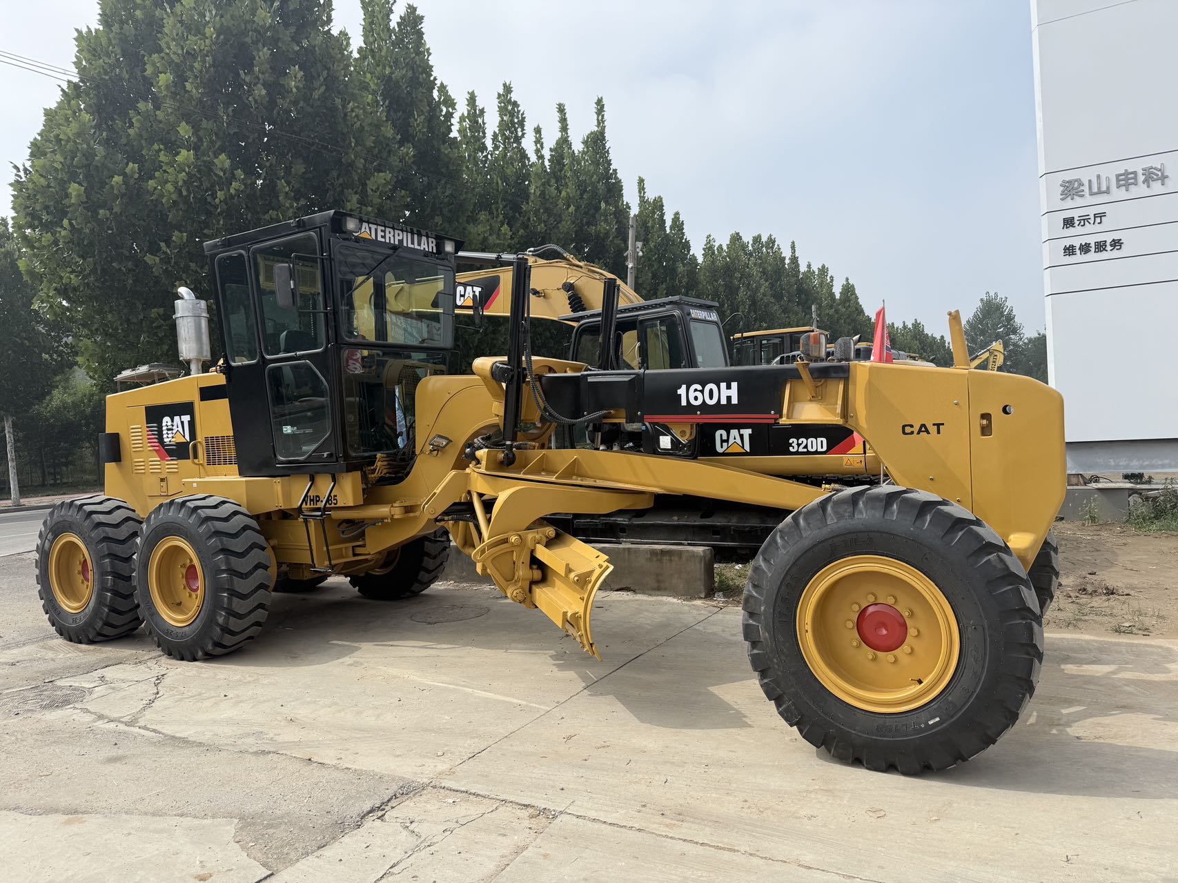 Used Cat 140K Motor Grader